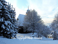 Winterliche Kirche in Trautenstein